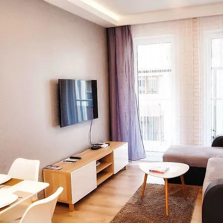 Jugins Comfort Lägenhet